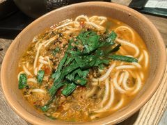 -云海肴·汽锅鸡·云南代表菜(浦江欢乐颂店)