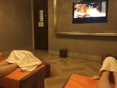 -汤泉良子·沐足·颂钵疗愈·SPA(珠江新城店)