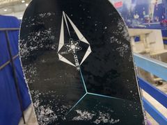 -乔波室内滑雪场