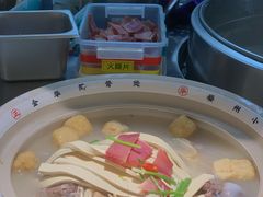 -小乌猪·金华筒骨煲(永盛购物广场店)