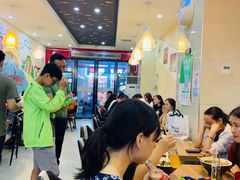 大堂-螺小胖柳州螺蛳粉(钟楼总店)