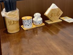 -蟹上黄·蟹黄面·江南糖水(人民广场店)