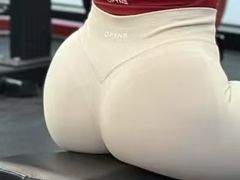 -YCHL Studios健身工作室(市二宫店)