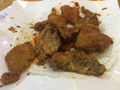 -东江湖游水三文鱼美食城