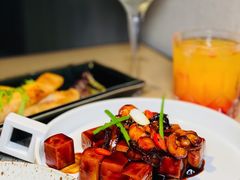 -穹六人间 people 6(岳阳路店)