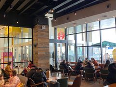 大堂-星巴克臻选(武汉经开永旺梦乐城店)