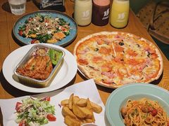 -JINNS锦时 steak&pizza(浸信会礼拜堂旧址店)