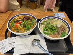 -云阿蛮云南生烫牛肉米线(奉贤路店)