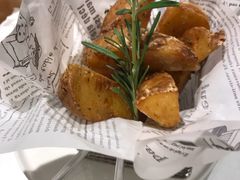 鲜炸大薯角-GOTLOT COFFEE&KITCHEN角落厨房NOOK店