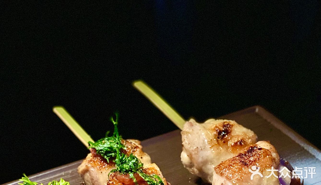 这家宝藏烧鳥威士忌吧居然还有驻唱