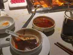 -海底捞火锅鲜切牛肉主题店(长寿路店)