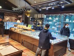 -红跑车蛋糕世界(清江路店)