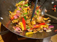 -富正毅三下锅·湘西韵味(天门山索道店)