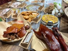 -六合居·明厨亮灶餐厅(成双大道店)