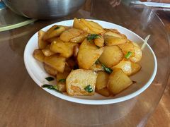 -芦茨金富饭庄·25年老字号·专做稻草鸡