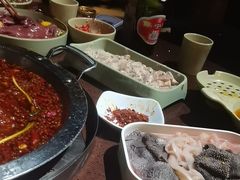 -巴倒烫陆派火锅山庄(南山总店)