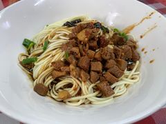招牌辣肉干拌面-辣肉面大王(天平路店)