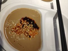-百品聚旋转火锅(号外店)