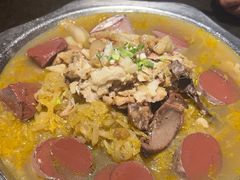 -靠山屯东北农家菜(八龙桥雅苑店)