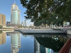 -西北湖绿化广场