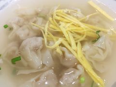 鲜肉小馄饨-老盛昌(梅陇店)