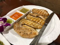 -Dang restaurant (patong phuket)