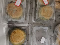 虾皮野菜盒子-玉华台饭庄(裕中西里小区店)