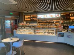 面包甜点陈列柜-德南面包房(尚都店)
