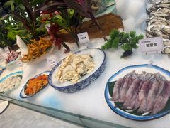 -川骄海鲜自助(王府井奥莱UP TOWN店原世界之花店)