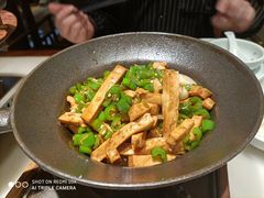 -佬麻雀·剁椒鱼头(京基KK One店)