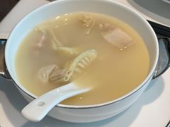 腌笃鲜-屋里厢上海菜馆