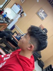 -纯剪男士理发馆·烫染专业店