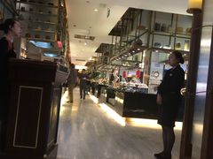 -东方红海鲜百汇(国际大厦店)