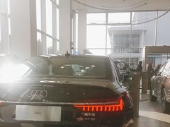 -上海永达奥诚奥迪4S店(申江路店)