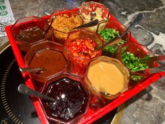 -禄婶鸡煲·打边炉