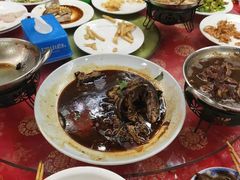 -明月食府(二区干二路店)