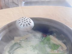 -濠轩阁特色生蚝火锅(水湾路店)