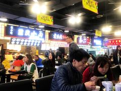 -八一好吃街·高品美食广场