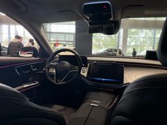 -奔驰上海利星(七宝店)