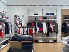 -首创奥特莱斯(西安店)
