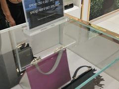 -塞拉瓦莱名品奥特莱斯