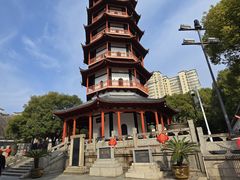 -绳金塔