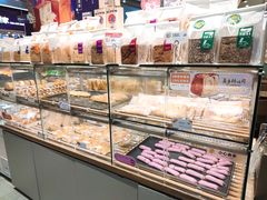 面包甜点陈列柜-BreadTalk面包新语·烘焙蛋糕(领展购物广场店)