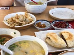 -大师兄·西北小馆(北站缤果空间店)
