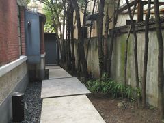 -胶囊画廊
