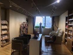 -涂tu指甲日式美甲美睫店