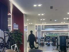 -英派斯健身旗舰店(海信国际中心馆)