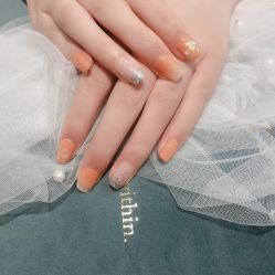 -纤指百魅美甲美睫