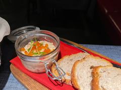 自制法式乡村三文鱼酱配三文鱼籽-弦月窗LUNETTE BY AMANDA(复兴路店)