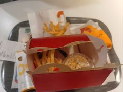 -麦当劳(宝山大厦店)